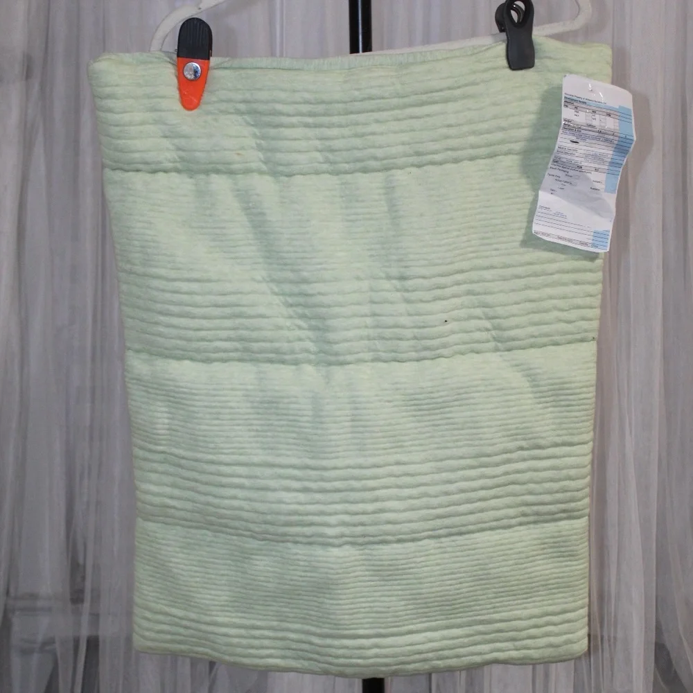 Williams Sonoma.  Baby Jersey Linear Cloud Comforter Stand Sham.  Set of 2